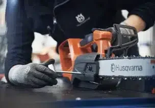 Husqvarna Chainsaw 3